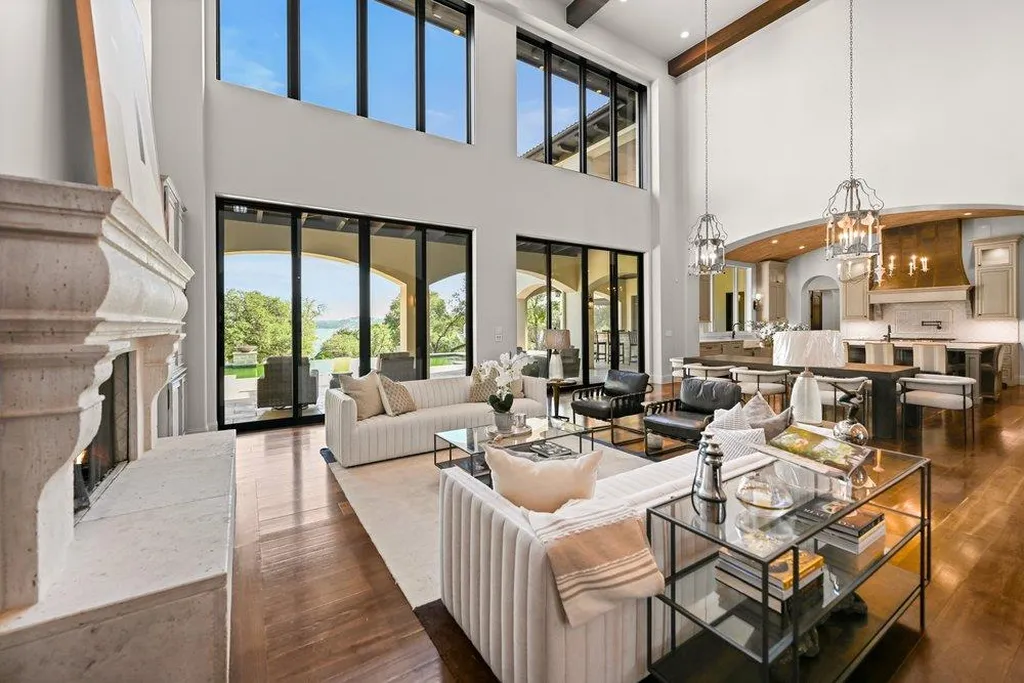 This $11.995 Million Texas Estate Has 22 Acres on Lake Travis—and Its Own Vineyard, Waterfall and Pontoon Boat 5 15201 Fm 2769 Volente TX 7864108