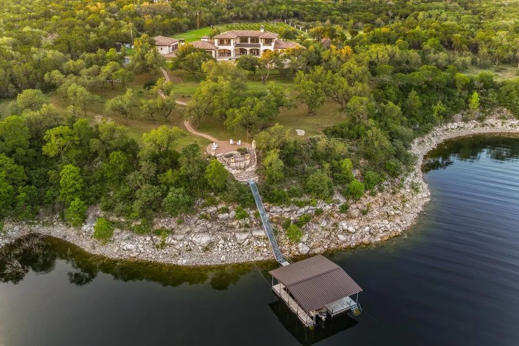 This $11.995 Million Texas Estate Has 22 Acres on Lake Travis—and Its Own Vineyard, Waterfall and Pontoon Boat 17 15201 Fm 2769 Volente TX 7864134