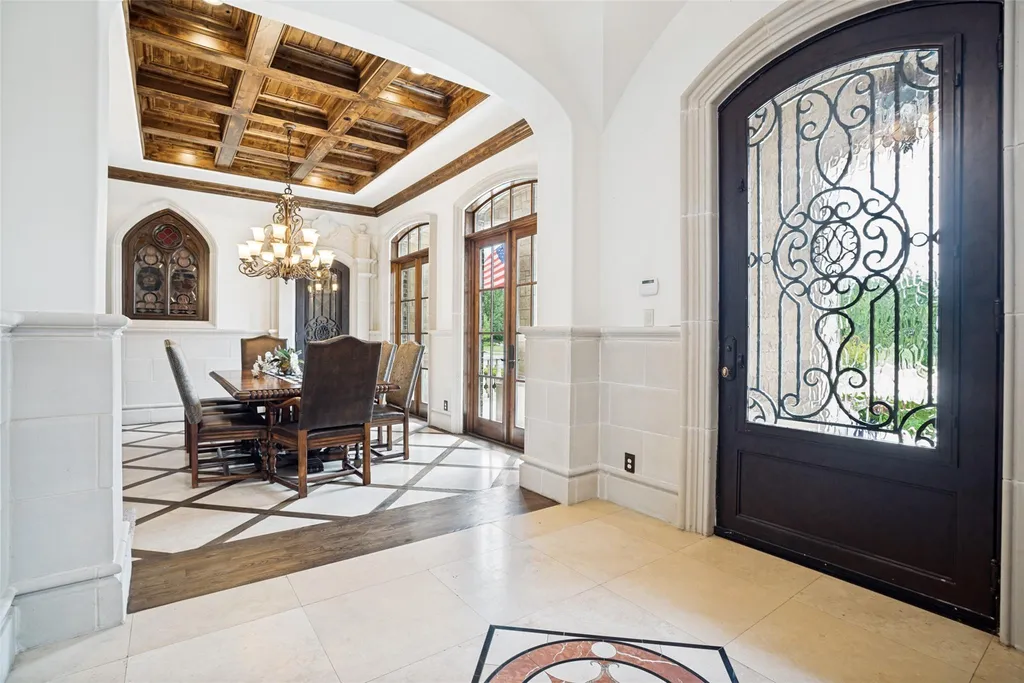 Behind the Gates of This $3.5 Million Texas Estate Is a Six-Car Garage, 400-Bottle Wine Room and Private Sauna 4 1701 Sherburne Dr Keller TX 7626205