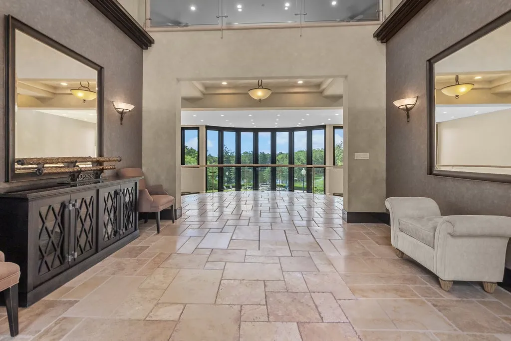A $5.995 Million Illinois Mansion Hides a 30-Car Garage, Helipad and Private Lake Behind Its Gates 5 19802 Dunham Rd Woodstock IL 60098014
