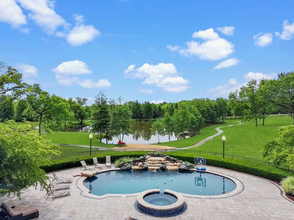 A $5.995 Million Illinois Mansion Hides a 30-Car Garage, Helipad and Private Lake Behind Its Gates 12 19802 Dunham Rd Woodstock IL 60098088