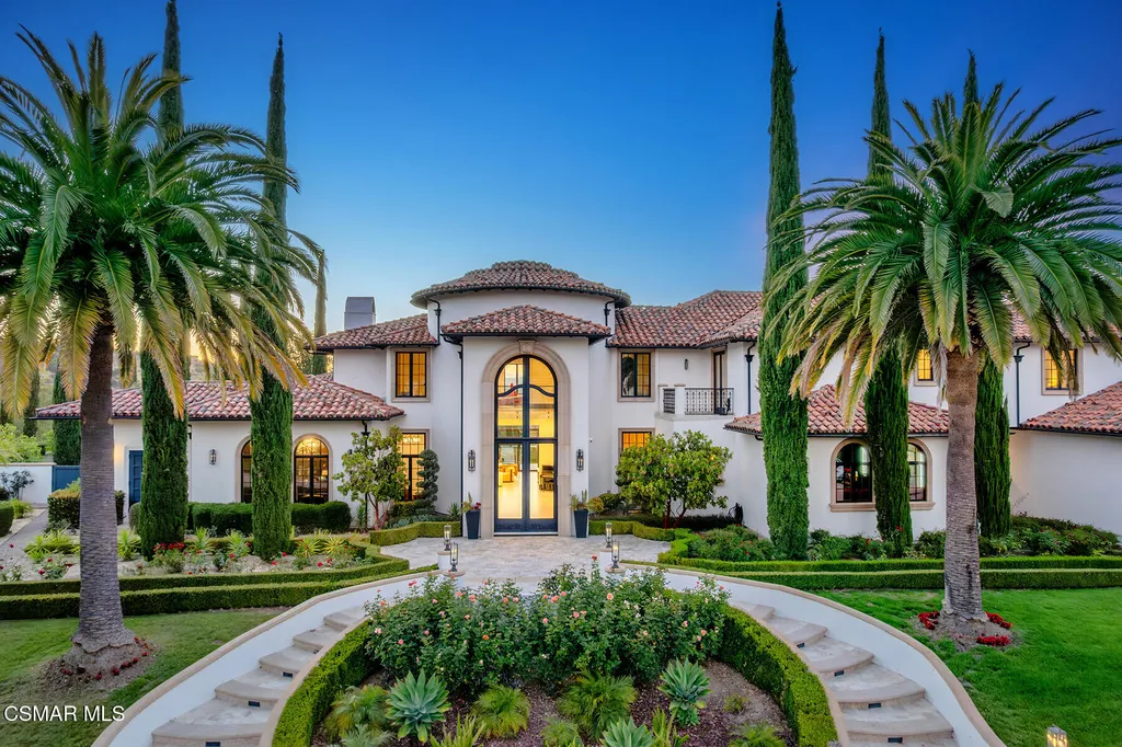 This $15.995 Million Calabasas Estate Has a Two-Lane Bowling Alley in a Building of Its Own 1 25201 Prado Del Misterio Calabasas CA 9130201