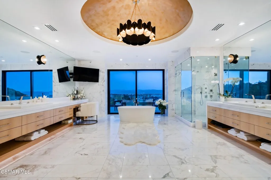 This $15.995 Million Calabasas Estate Has a Two-Lane Bowling Alley in a Building of Its Own 16 25201 Prado Del Misterio Calabasas CA 9130235