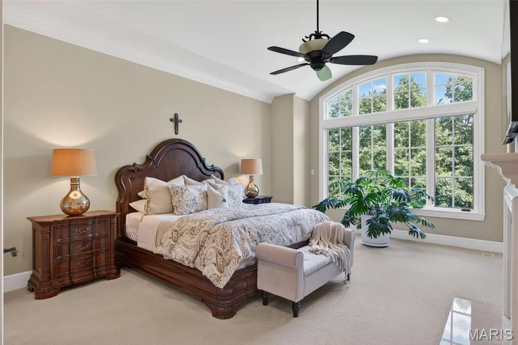 This $5.9 Million Missouri Estate Has Garage Space for 10 Cars—and 12.58 Acres Backing to a Park 12 262 Dietrich Rd Ballwin MO 6302133