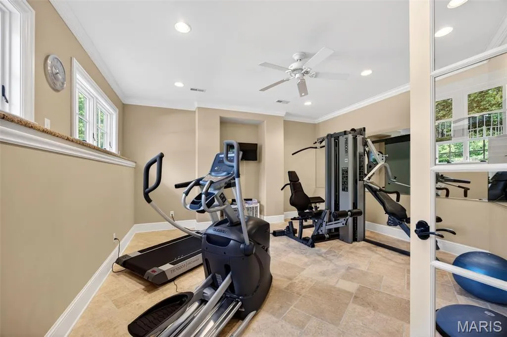 This $5.9 Million Missouri Estate Has Garage Space for 10 Cars—and 12.58 Acres Backing to a Park 16 262 Dietrich Rd Ballwin MO 6302164