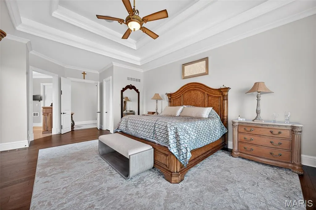 This $4 Million Missouri Estate Has Three Bodies of Water—and a Carriage House Big Enough for Another Life 10 27499 Franklin Rd Wright City MO 6339038