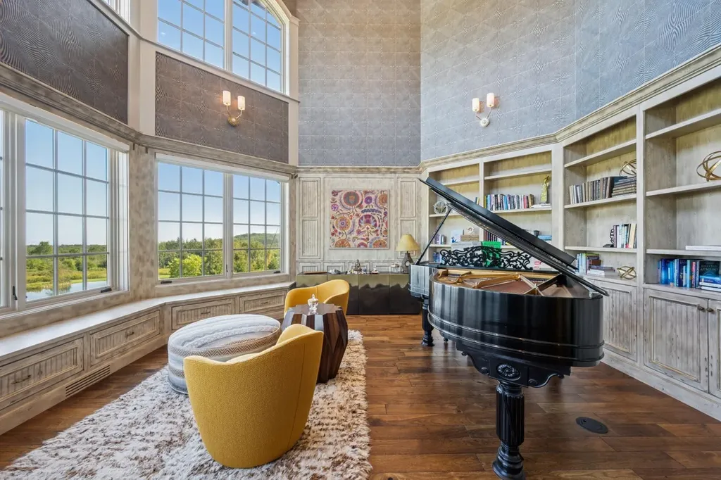 $12 Million Lake Superior Estate Brings Tuscan Grandeur to One of Minnesota's Most Extraordinary Waterfront Settings 11 2824 Jean Duluth Rd Duluth MN 5580420