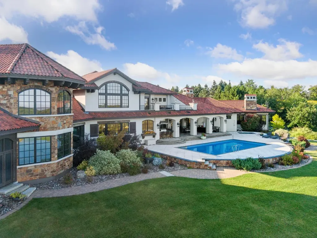 $12 Million Lake Superior Estate Brings Tuscan Grandeur to One of Minnesota's Most Extraordinary Waterfront Settings 21 2824 Jean Duluth Rd Duluth MN 5580468