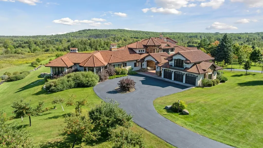 $12 Million Lake Superior Estate Brings Tuscan Grandeur to One of Minnesota's Most Extraordinary Waterfront Settings 23 2824 Jean Duluth Rd Duluth MN 5580482