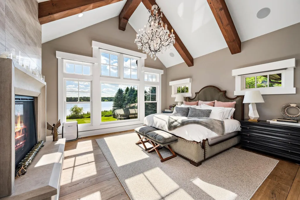 A $13.9 Million Lake Minnetonka Estate Comes With Two Houses—and a Tunnel Between Them 8 475 Oxford Rd Long Lake MN 5535617