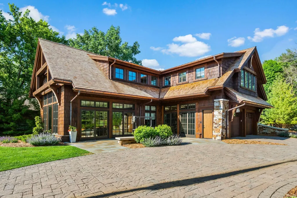 A $13.9 Million Lake Minnetonka Estate Comes With Two Houses—and a Tunnel Between Them 18 475 Oxford Rd Long Lake MN 5535637