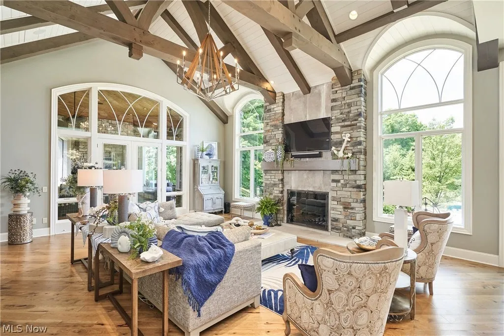 This $3.9 Million Ohio Estate Has a Room Just for Handbags—and a Backyard Built Around Waterfalls 5 520 Arbor Falls Dr Wadsworth OH 4428113