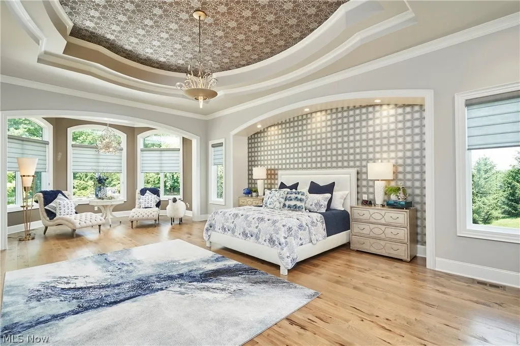 This $3.9 Million Ohio Estate Has a Room Just for Handbags—and a Backyard Built Around Waterfalls 14 520 Arbor Falls Dr Wadsworth OH 4428117