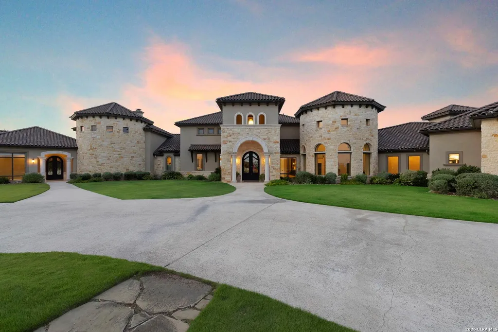 $9.9 Million Boerne Estate Offers 46 Acres of Unrestricted Texas Hill Country Living Beside Cordillera Ranch 3 5528 La Crescenta Rancho Santa Fe CA 9209105