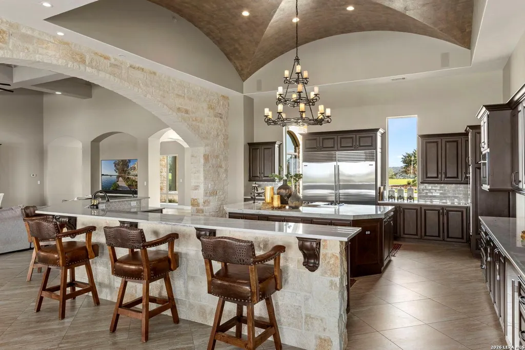 $9.9 Million Boerne Estate Offers 46 Acres of Unrestricted Texas Hill Country Living Beside Cordillera Ranch 10 5528 La Crescenta Rancho Santa Fe CA 9209115