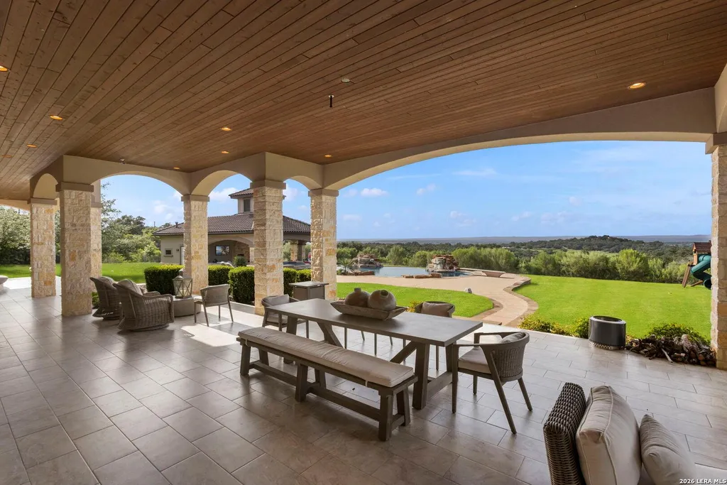 $9.9 Million Boerne Estate Offers 46 Acres of Unrestricted Texas Hill Country Living Beside Cordillera Ranch 15 5528 La Crescenta Rancho Santa Fe CA 9209145