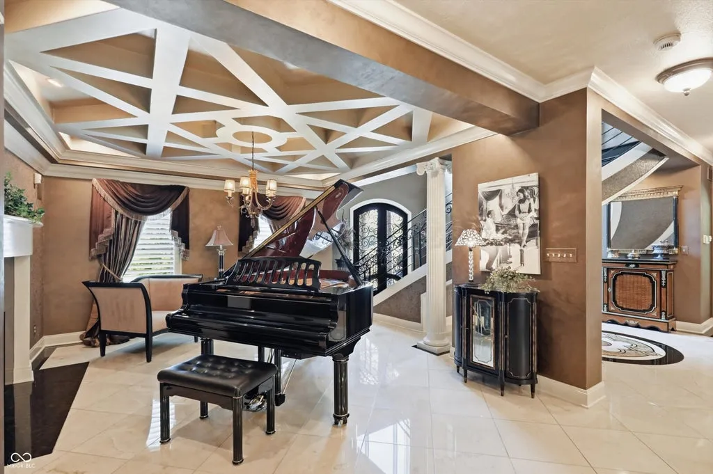 For $5.75 Million, This Indiana Country Estate Comes With Two Pools, a Horse Barn and Room for Eight Cars 7 6158 State Road 144 Greenwood IN 46143009