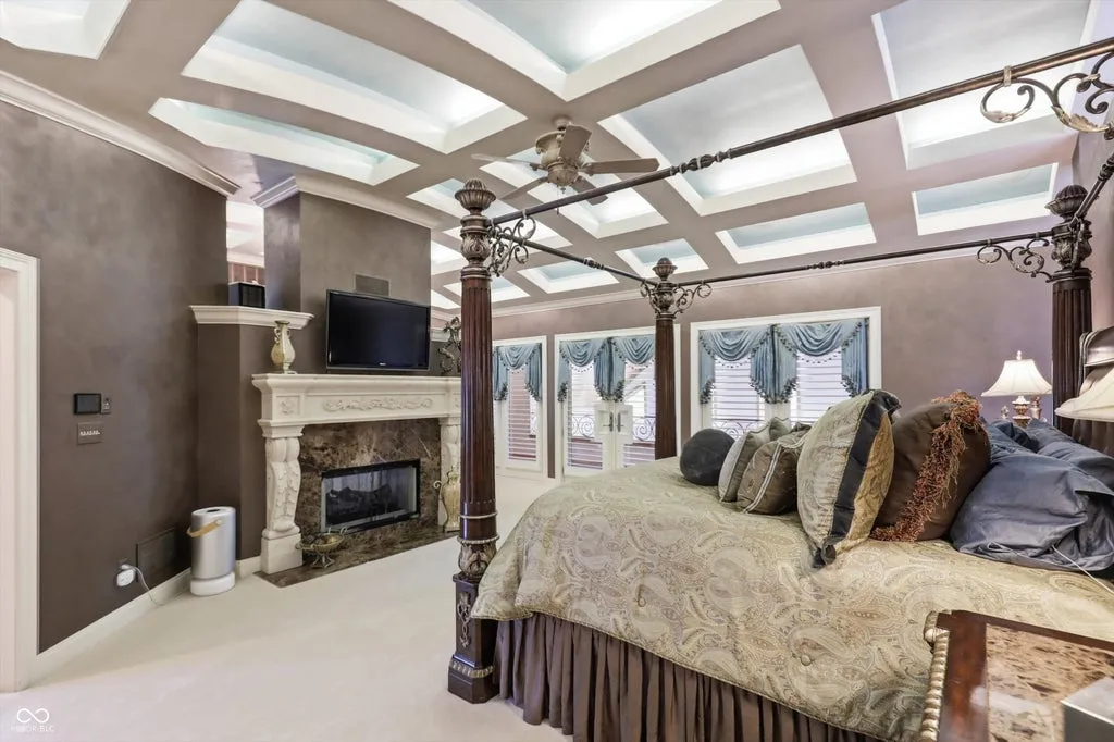 For $5.75 Million, This Indiana Country Estate Comes With Two Pools, a Horse Barn and Room for Eight Cars 9 6158 State Road 144 Greenwood IN 46143045