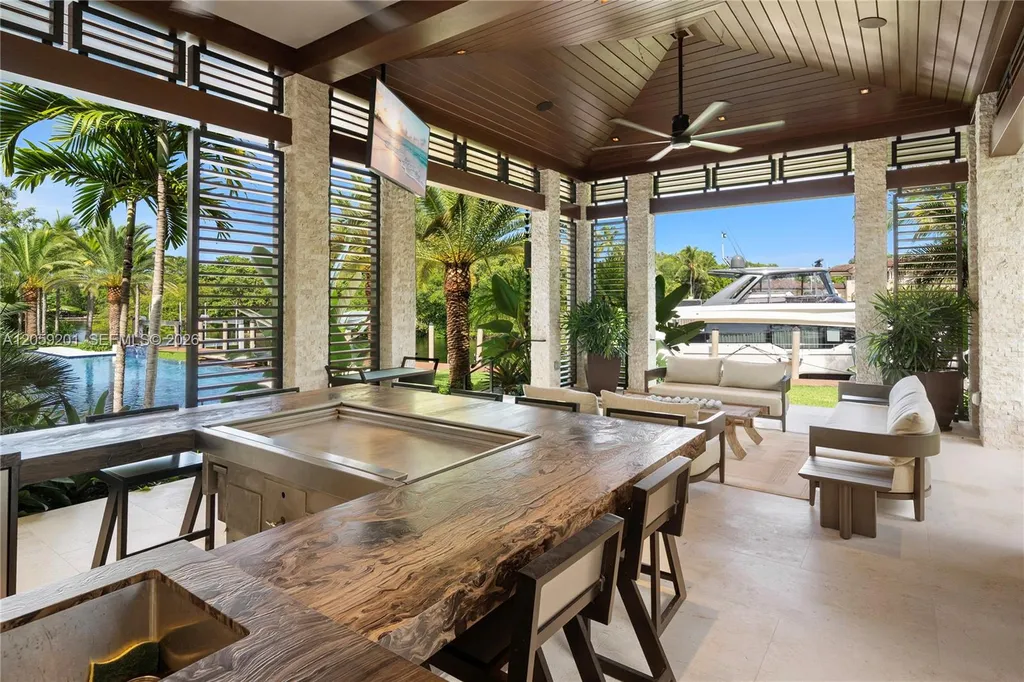 A $78 Million Miami Estate Turns 260 Feet of Waterfront Into a Private Yachting Resort 13 641 Leucadendra Dr Coral Gables FL 3315617