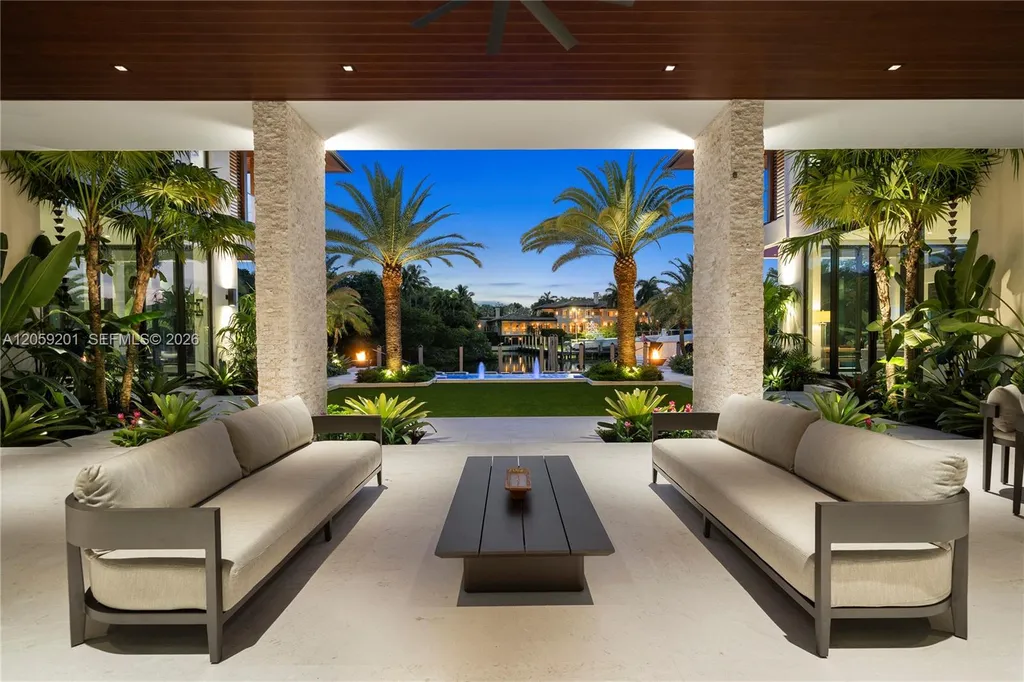 A $78 Million Miami Estate Turns 260 Feet of Waterfront Into a Private Yachting Resort 20 641 Leucadendra Dr Coral Gables FL 3315658