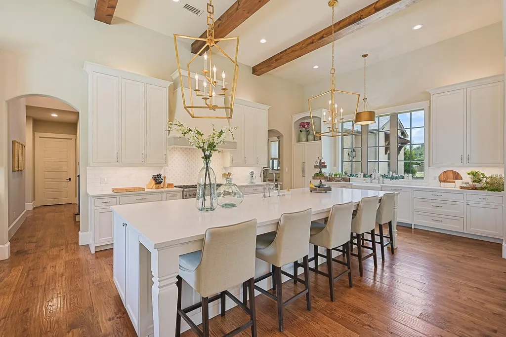 This $4.2 Million Texas Estate Packs a Private Resort, Guest House and Six-Car Collector’s Garage Into 6.29 Acres 6 7120 Shady Grove Rd Keller TX 7624808