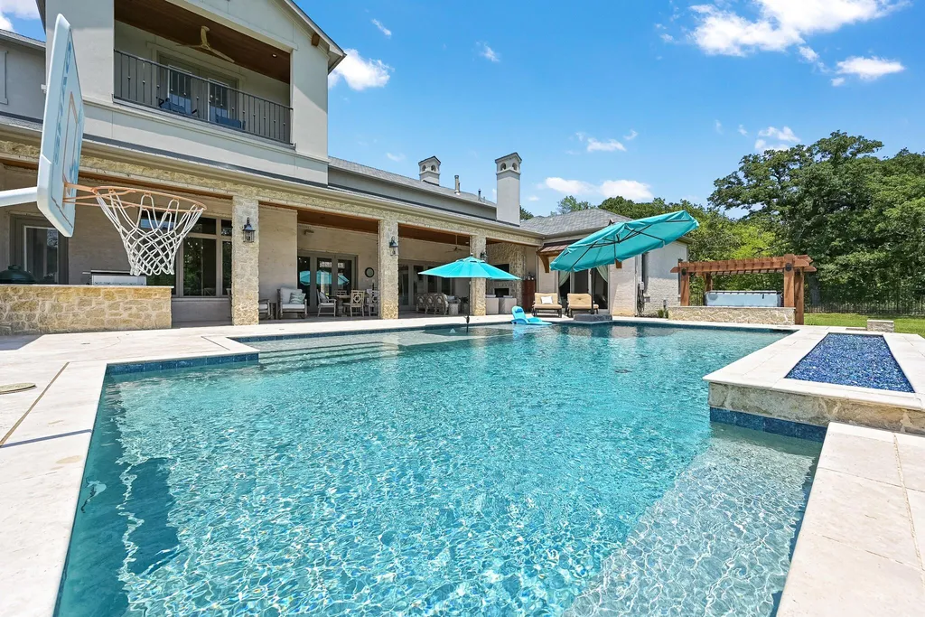This $4.2 Million Texas Estate Packs a Private Resort, Guest House and Six-Car Collector’s Garage Into 6.29 Acres 14 7120 Shady Grove Rd Keller TX 7624831