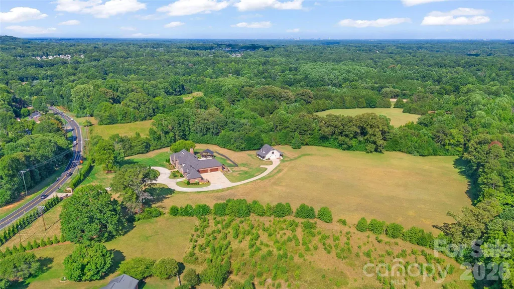A $5.45 Million Charlotte-Area Estate Offers 55 Acres That May Be Even More Valuable Than the Mansion Itself 13 Charlotte Area Estate at 3200 Beaty Rd Gastonia NC 29