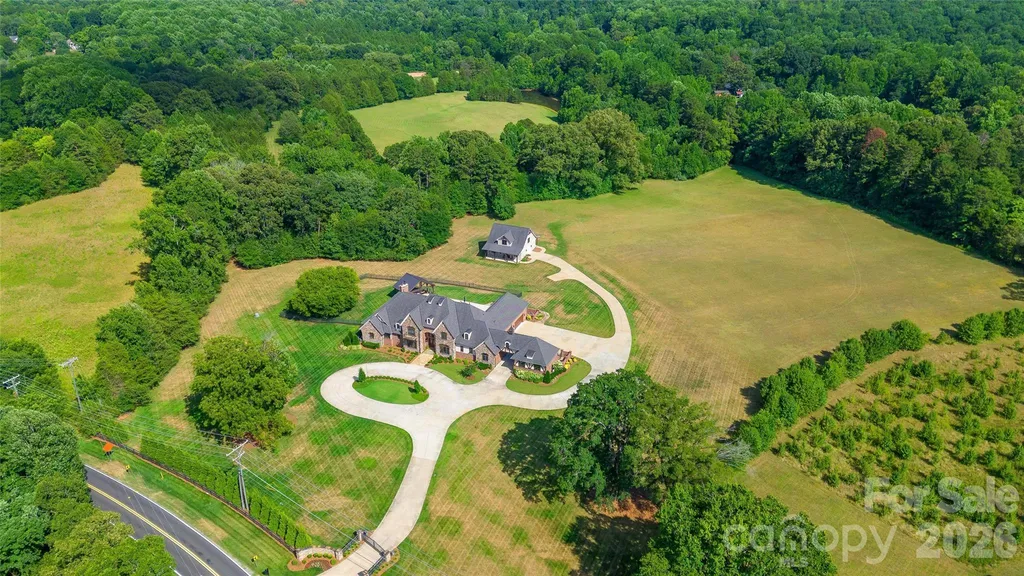 A $5.45 Million Charlotte-Area Estate Offers 55 Acres That May Be Even More Valuable Than the Mansion Itself 3 Charlotte Area Estate at 3200 Beaty Rd Gastonia NC 7