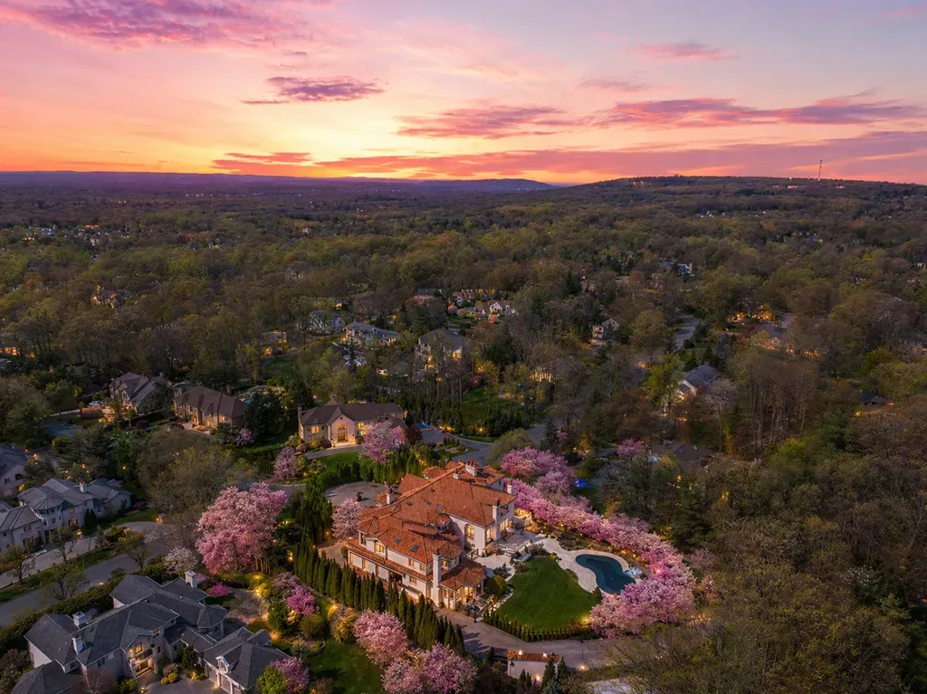 This $6.88 Million New Jersey Mansion Has a Recording Studio—and Manhattan Is Just Eight Miles Away 17 Dope aerial shot of 142 Hoover dr in Cresskill NJ Proper 1