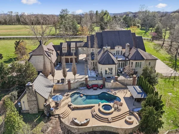 A $6.4 Million Franklin Estate Hides a Private Bowling Alley Beneath Six Acres of Tennessee Countryside