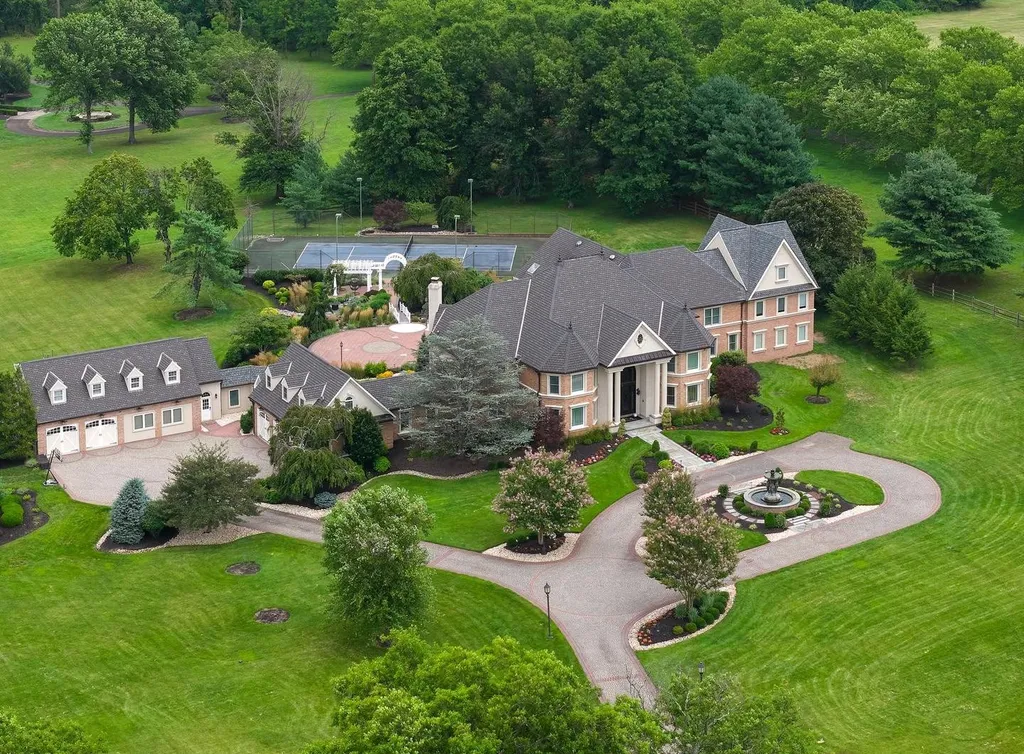 A $5.495 Million Pennsylvania Estate With a Three-Story Closet and Indoor Pool Returns to the Market 19 Grenoble Manor at 1265 Grenoble Rd Ivyland PA 24