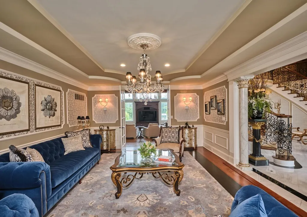 A $5.495 Million Pennsylvania Estate With a Three-Story Closet and Indoor Pool Returns to the Market 6 Grenoble Manor at 1265 Grenoble Rd Ivyland PA 7