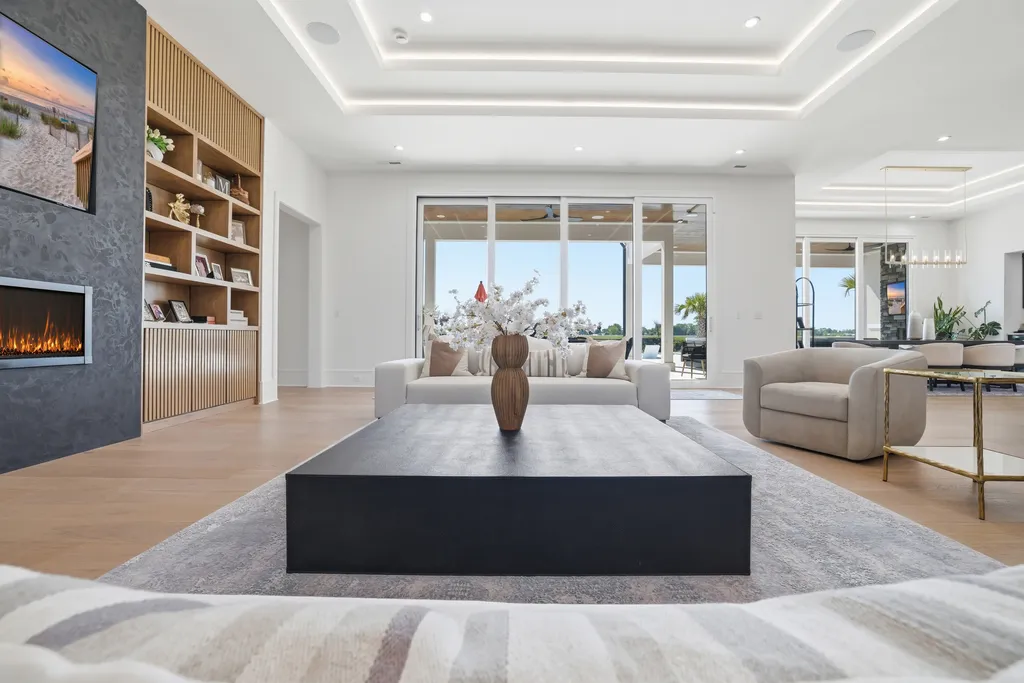 A $6.749 Million Intracoastal Estate Near Myrtle Beach Comes With Two Luxury Homes on One Waterfront Compound 6 Intracoastal Estate at 180 Bay Ridge Dr. North Myrtle Beach SC 12