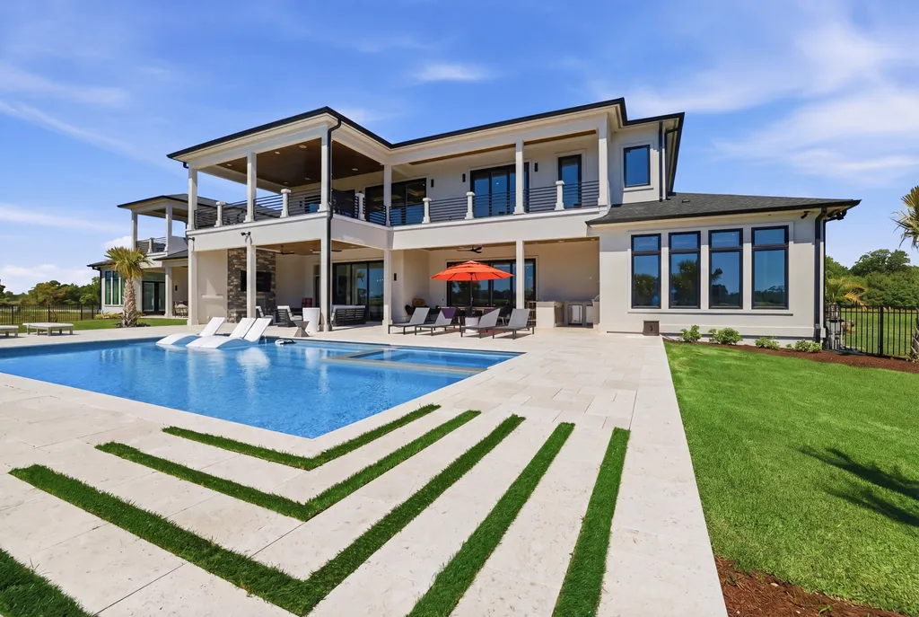 A $6.749 Million Intracoastal Estate Near Myrtle Beach Comes With Two Luxury Homes on One Waterfront Compound 15 Intracoastal Estate at 180 Bay Ridge Dr. North Myrtle Beach SC 16