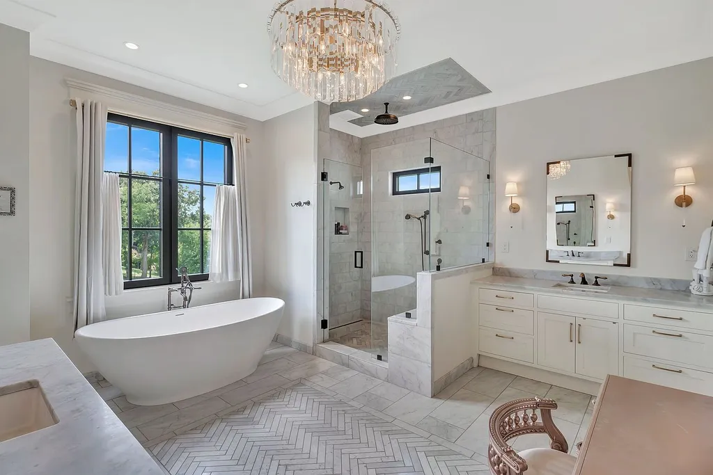 A $6.8 Million Hilltop Estate Captures One of Franklin's Most Spectacular 180-Degree Views 12 Spectacular Hilltop Estate at 467 Canterbury Rise Franklin TN 13