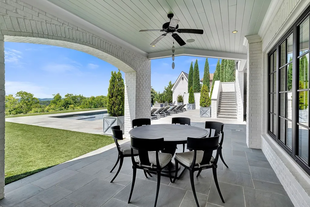 A $6.8 Million Hilltop Estate Captures One of Franklin's Most Spectacular 180-Degree Views 16 Spectacular Hilltop Estate at 467 Canterbury Rise Franklin TN 21