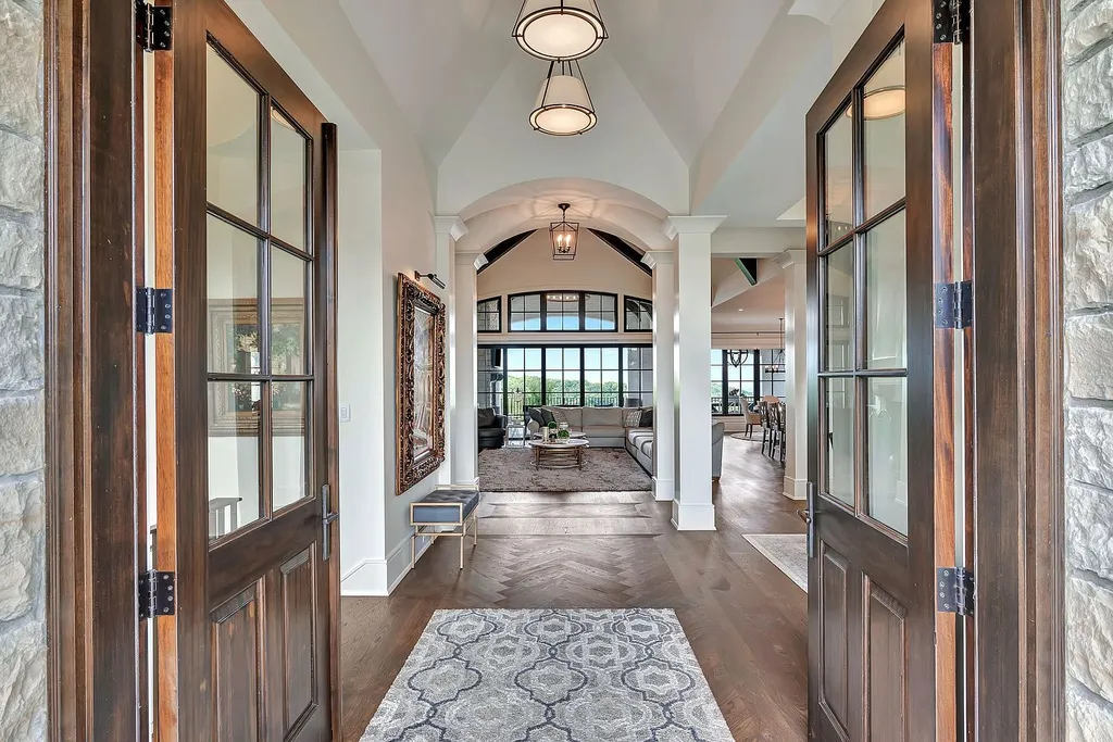 A $6.8 Million Hilltop Estate Captures One of Franklin's Most Spectacular 180-Degree Views 8 Spectacular Hilltop Estate at 467 Canterbury Rise Franklin TN 5
