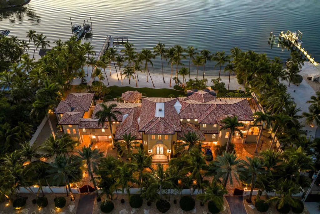 $29 Million Villa Lago Is One of the Florida Keys' Most Extraordinary Waterfront Estates 1 Villa Lago at 75090 Overseas Hwy Islamorada FL 2