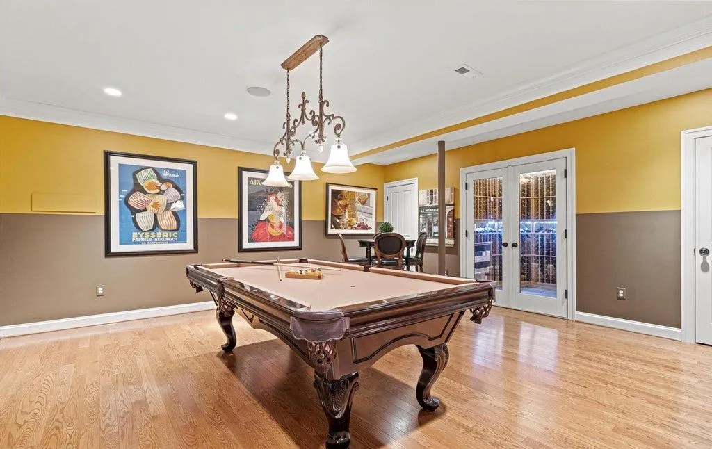 Architect-Designed Potomac Estate With a Pool House and Putting Green Lists for $3,699,000 14 10021 Counselman Rd Potomac MD 2085430