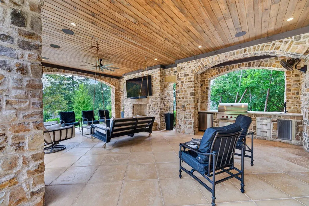 Newly Built Lake Oconee Estate With 19th-Century Hardwood Floors Hits the Market for $8,495,000 22 1030 Turkey Trot Greensboro GA 3064267
