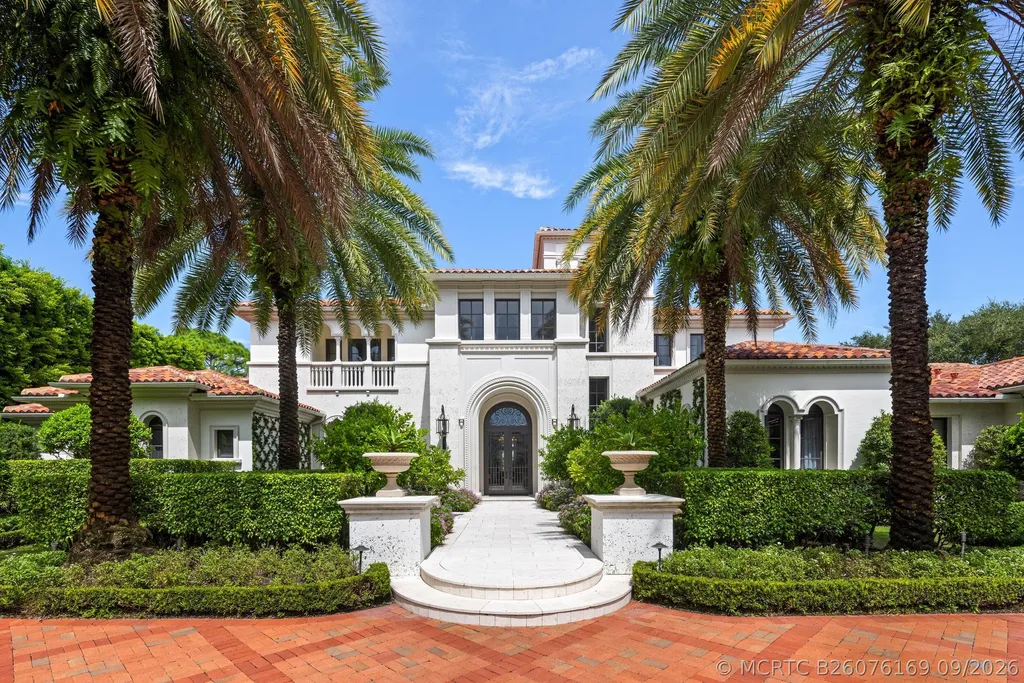 Reimagined Palm Beach Gardens Estate with Private Access to the First Hole at Old Palm Hits the Market for $23,500,000 2 11607 Charisma Way Palm Beach Gardens FL01