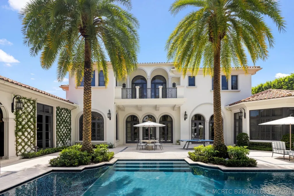 Reimagined Palm Beach Gardens Estate with Private Access to the First Hole at Old Palm Hits the Market for $23,500,000 17 11607 Charisma Way Palm Beach Gardens FL11