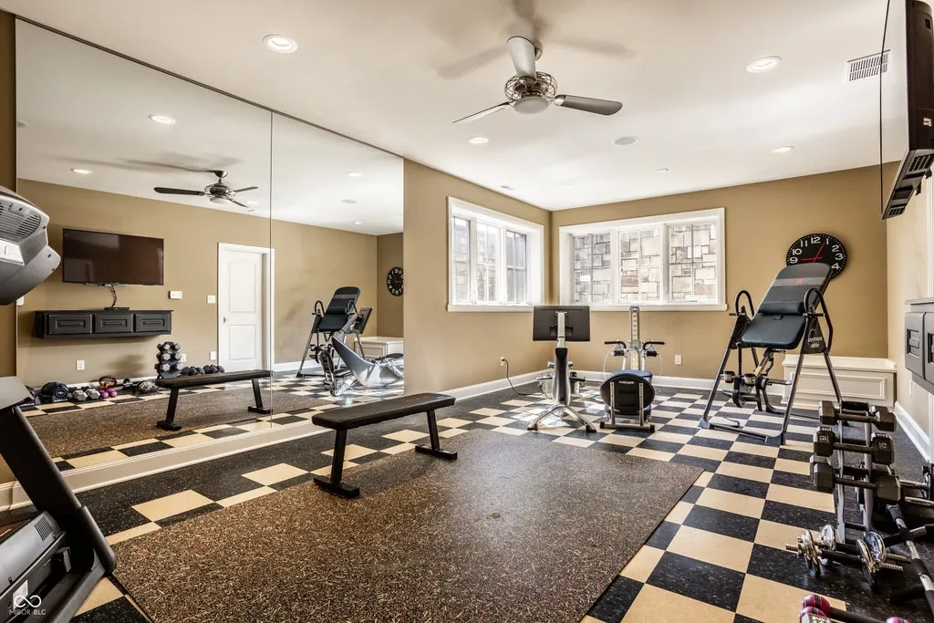 A 16,584-Square-Foot Indiana Estate on 13 Acres Is Asking Just Under $4 Million 17 12318 E 196th St Noblesville IN 4606041