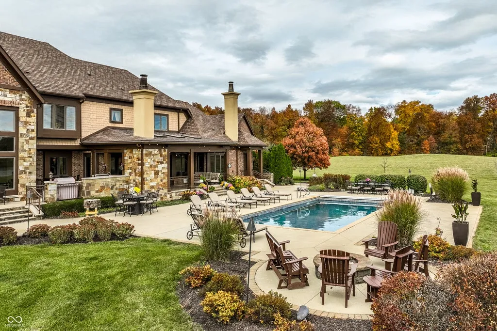 A 16,584-Square-Foot Indiana Estate on 13 Acres Is Asking Just Under $4 Million 20 12318 E 196th St Noblesville IN 4606045