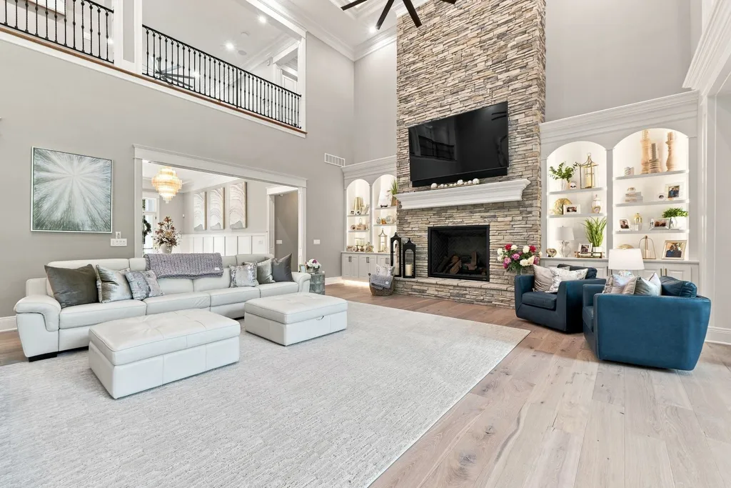 In Kentucky, a Newly Built Estate With Nearly 10,000 Square Feet Asks $5.395 Million 7 14462 River Glades Dr Prospect KY 4005912