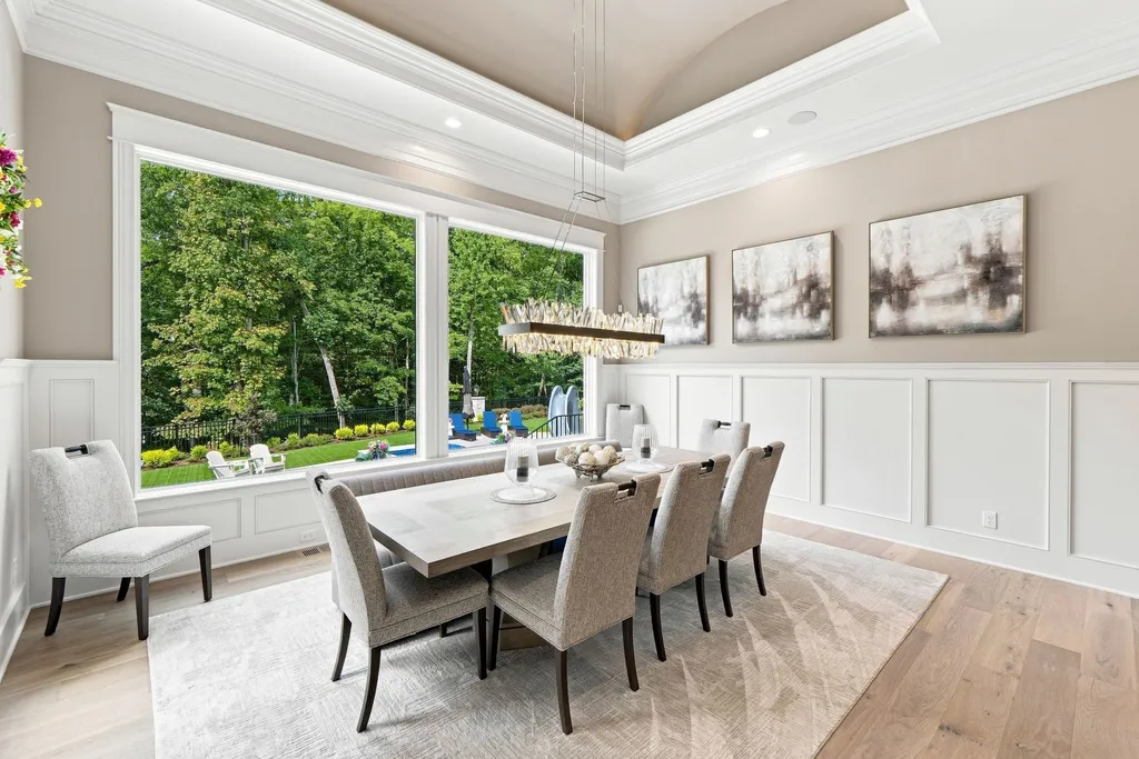 In Kentucky, a Newly Built Estate With Nearly 10,000 Square Feet Asks $5.395 Million 8 14462 River Glades Dr Prospect KY 4005920