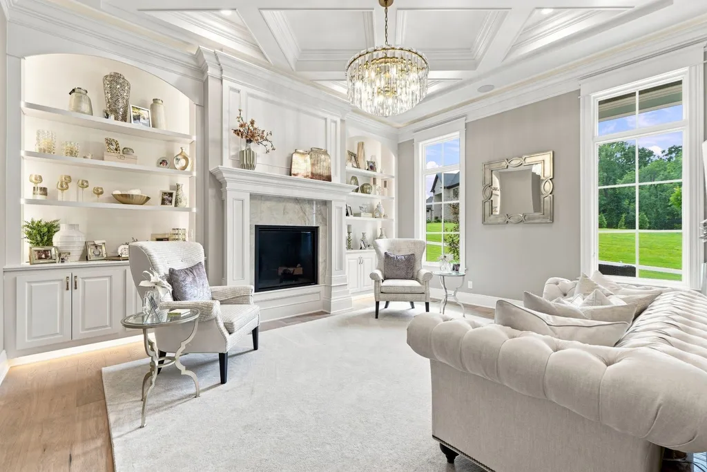 In Kentucky, a Newly Built Estate With Nearly 10,000 Square Feet Asks $5.395 Million 19 14462 River Glades Dr Prospect KY 4005933
