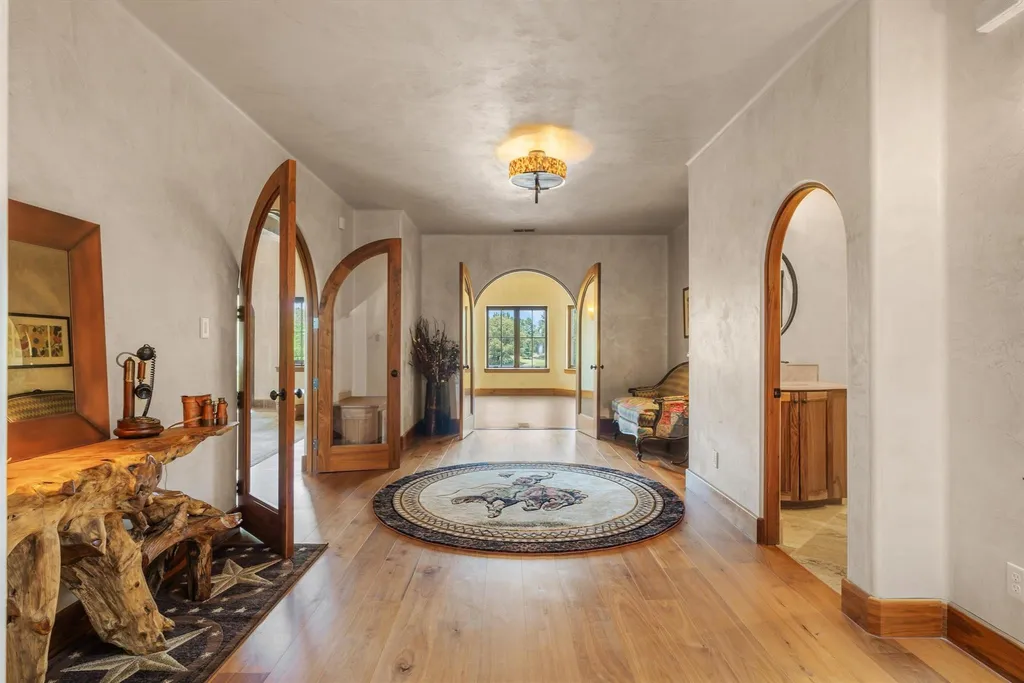 Secluded East Texas Estate With a 60,000-Gallon Grotto Pool and 5-Acre Lake Lists for $5 Million 13 15381 County Road 463 Lindale TX 7577125
