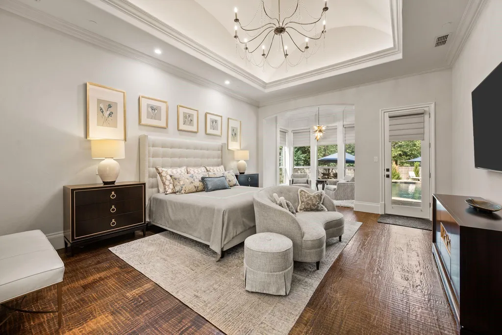 Reimagined Southlake Estate With Tesla Powerwalls and a Separate Guest House Lists for $4.8 Million 12 1700 Live Oak Ln Southlake TX 7609212