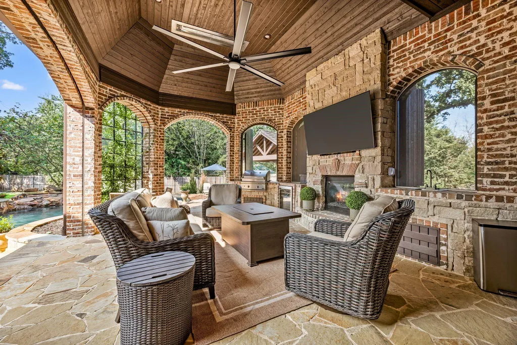 Reimagined Southlake Estate With Tesla Powerwalls and a Separate Guest House Lists for $4.8 Million 16 1700 Live Oak Ln Southlake TX 7609224